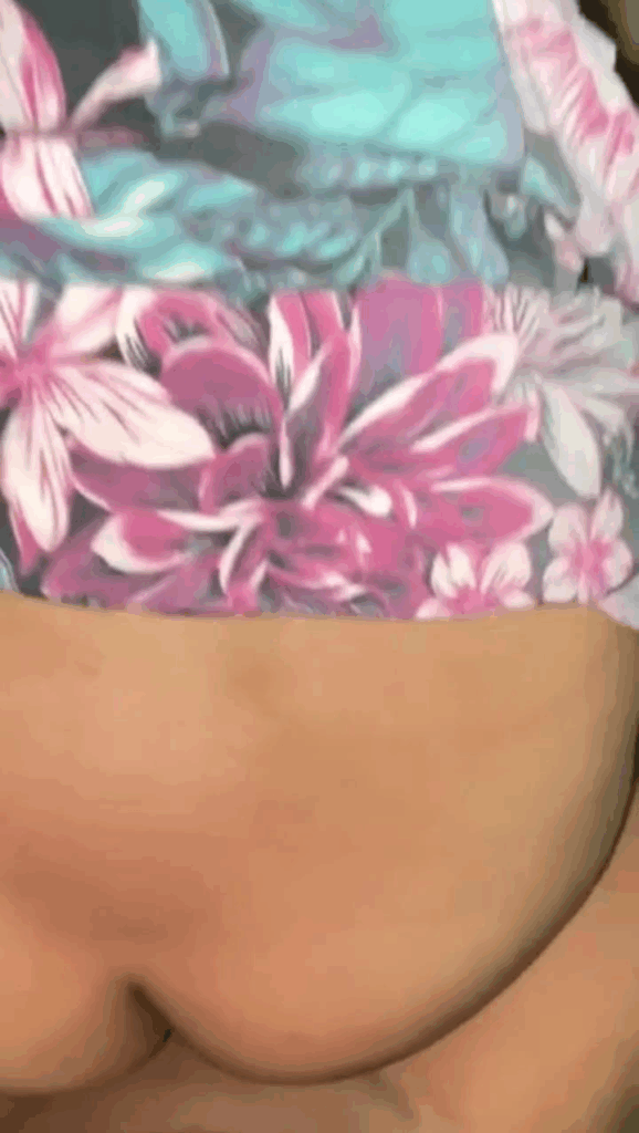 Mama muda cantik Bayar angsuran bank plecit dengan m3mek