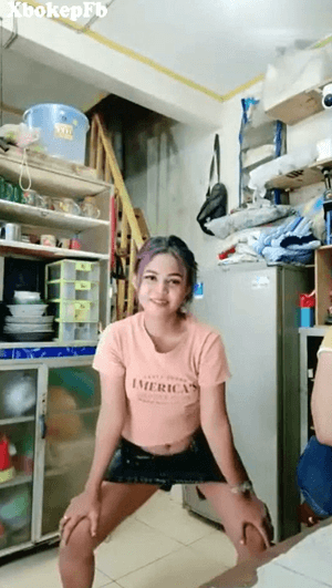 Bokep Abg Karyawan Toko Colmek Sampai Crot